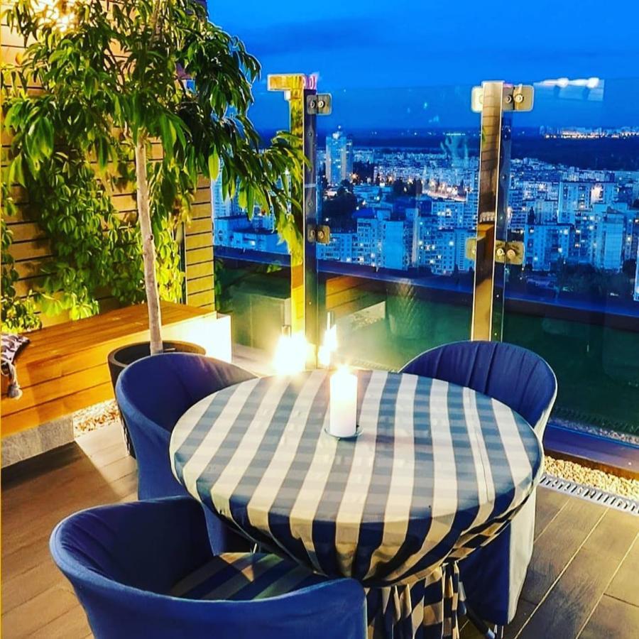 1 Room 60M2 Center Of Obolon Near River Side. With Terrace. 22 Floor Kiev Esterno foto